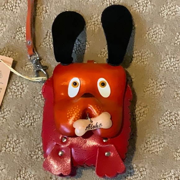 NEW Leather Dog Coin Purse Wristlet w Strap - Picture 3 of 7